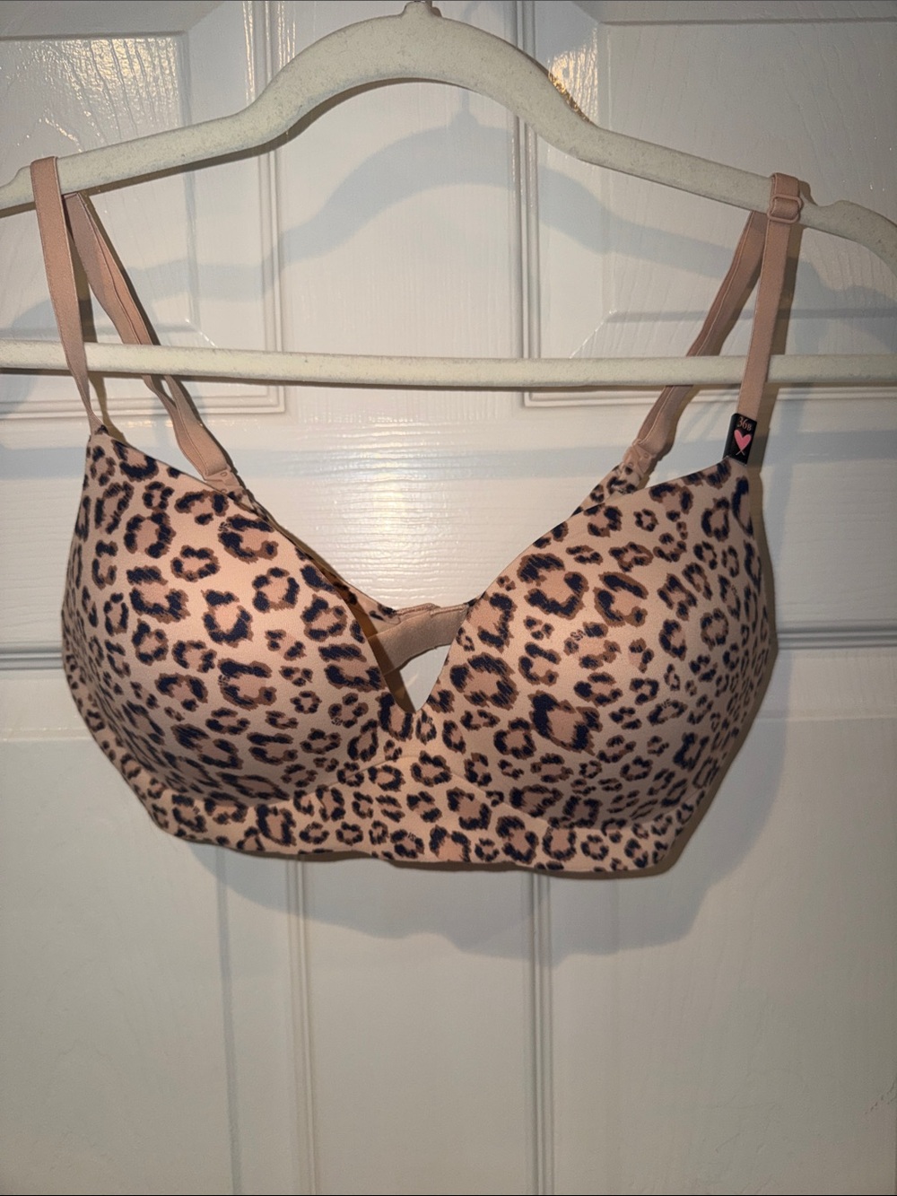 Victoria’s Secret Blush Pink Floral Bra Size 36B